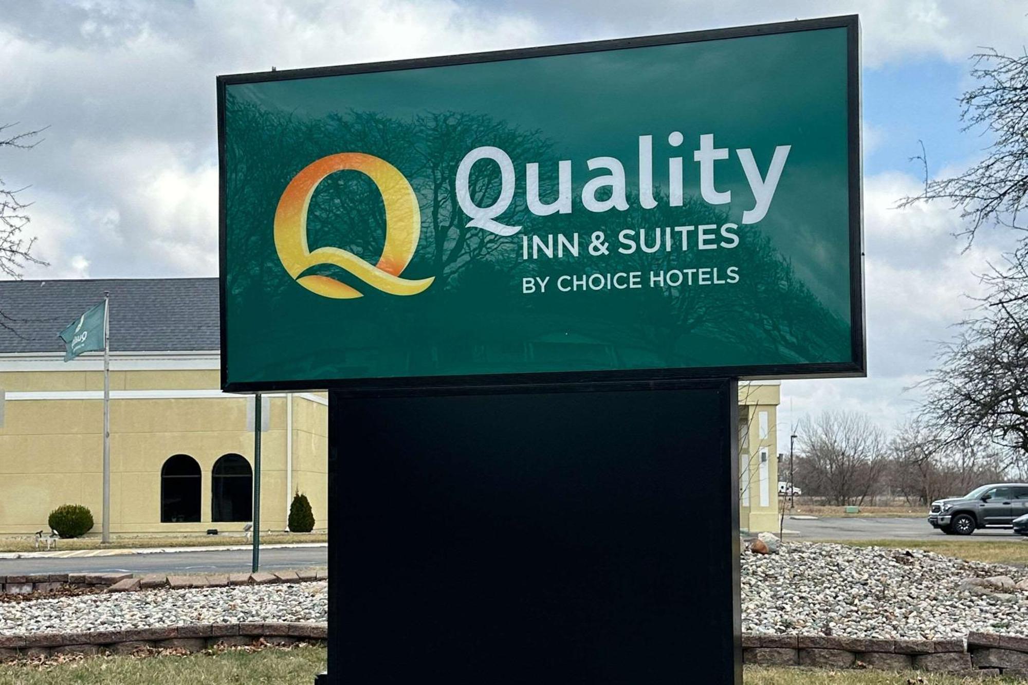 Quality Inn & Suites Coldwater Near I-69 Exterior foto