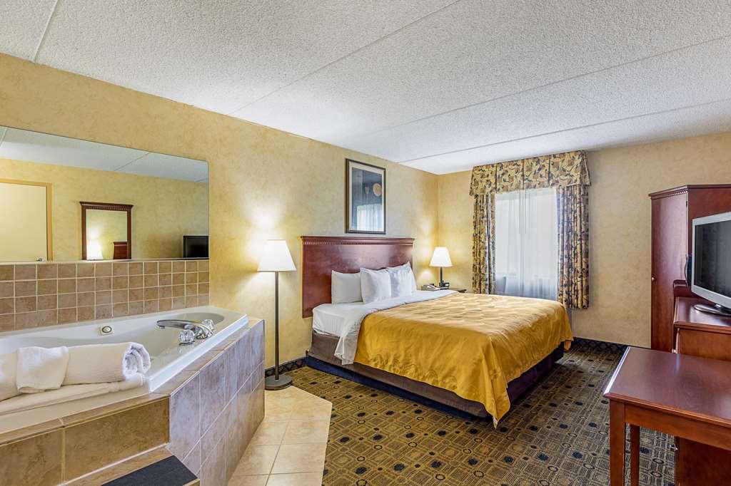 Quality Inn & Suites Coldwater Near I-69 Cameră foto